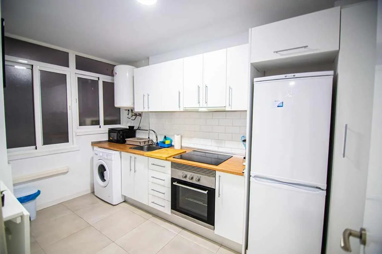 Apartman Apartamento Heroes De Sostoa Málaga